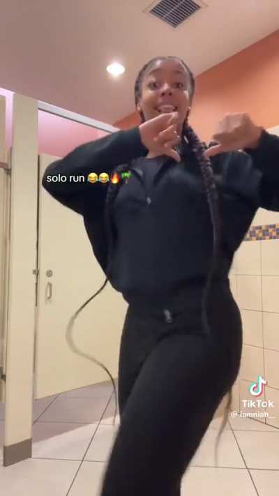 @iamniah