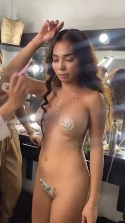 6