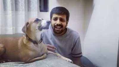 I introduce you the singing dog!!