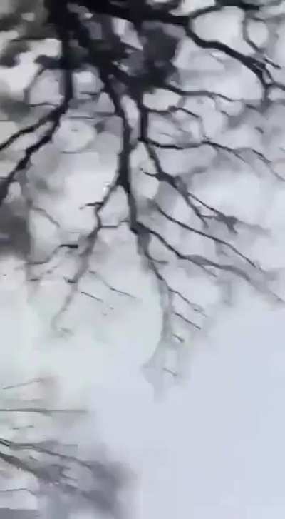 UA pov. What seems to be a captured ukrainian T-64BV shoots point blank HE into a group of ukrainian soldiers.