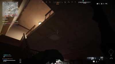 2 Throwing Knifes 1 Teamwipe