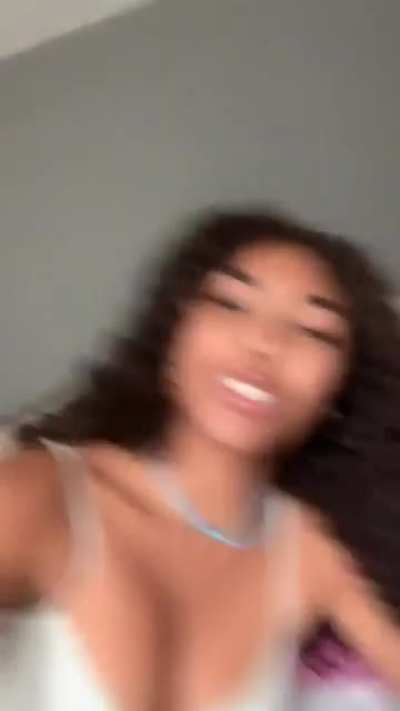 Prolly her best vid