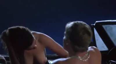 Anne Hathaway Knows How to Please a Man