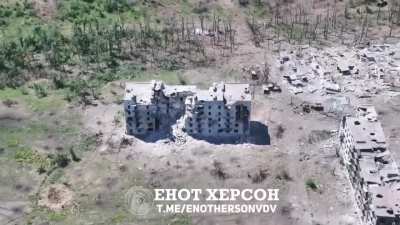 RU POV: The Russian flag is raised  in the eastern part of Chasiv Yar