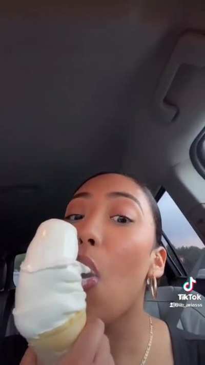 She has onlyfans
