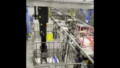 RCS Robotic Conta<wbr>ineri<wbr>zatio<wbr>n System “The Robot“