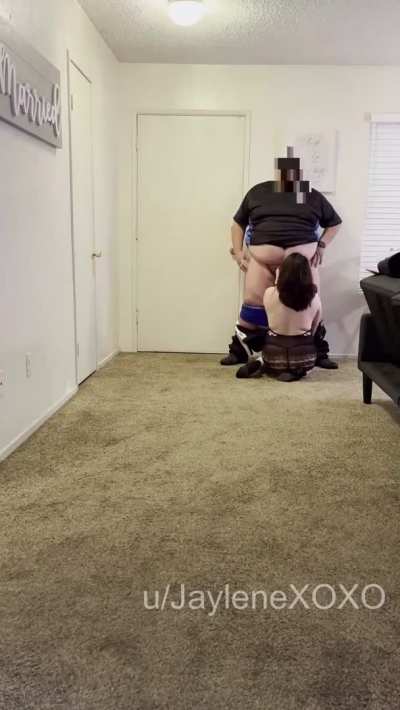 My husband dared me to tease the Domino's pizza delivery guy and he gave me a huge facial as a reward
