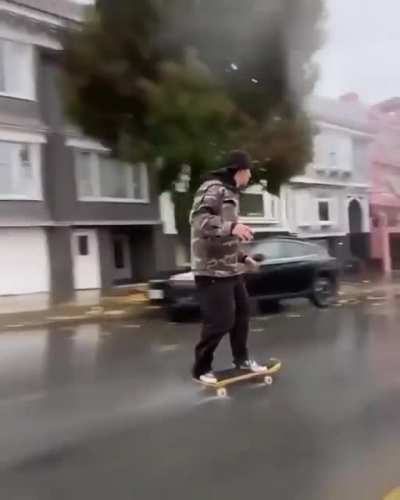 Props to the cameraman tho. 0.o