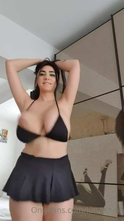 Another find: Some big jiggles that pop out (1min gif)