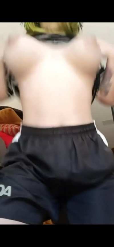 Can you believe I used to hate how bouncy qnd jiggly my tits are? [drop]