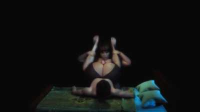 holy shit does anyone have the full vid???