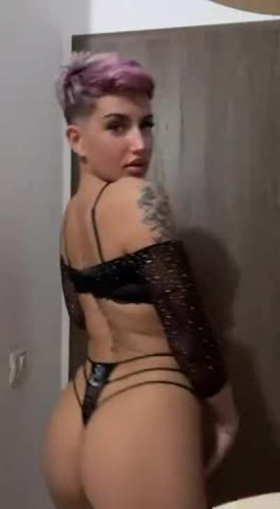 I've been waiting all year to show you my boobs link in the comments