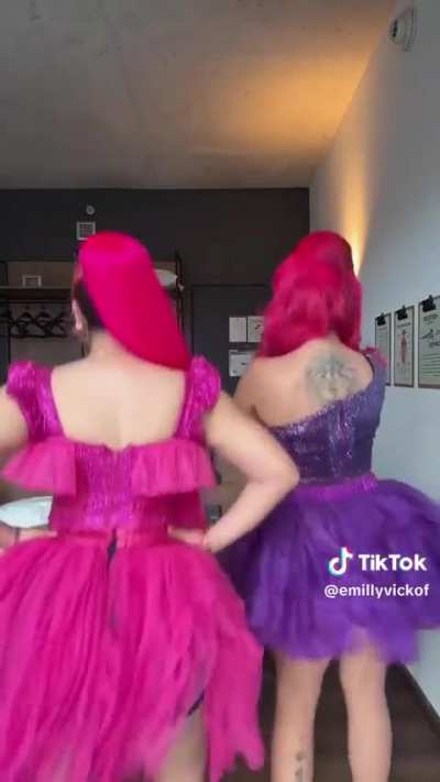 Emilly e Ketlen