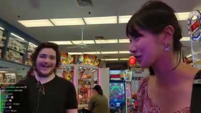 Fan ask Twitch Streamer to kiss him