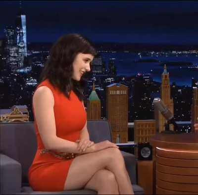 Rachel Brosnahan, The Tonight Show Starring Jimmy Fallon, May 2022