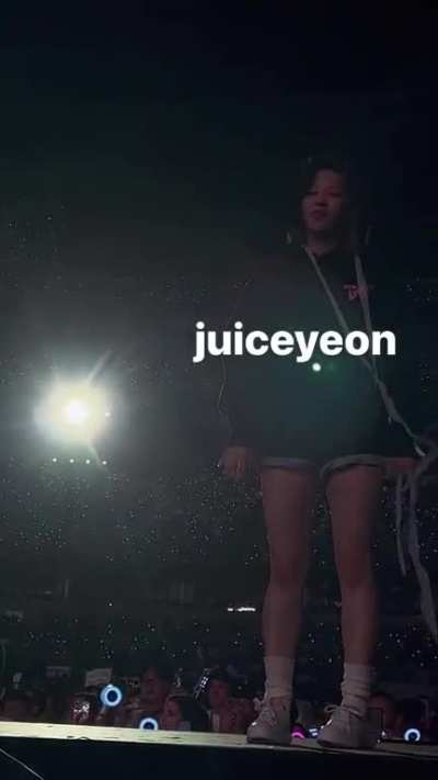 230611 - Jeongyeon