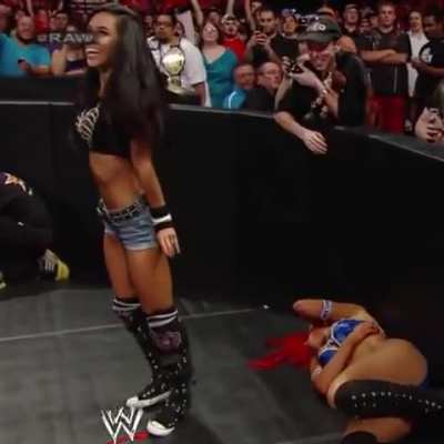 AJ Lee 