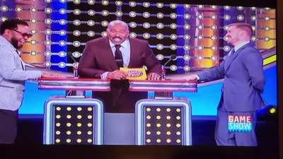 Steve Harvey is at it again!