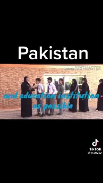 Pakistan momento