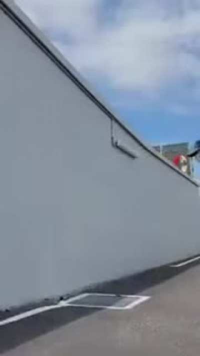 How to wall flip...?