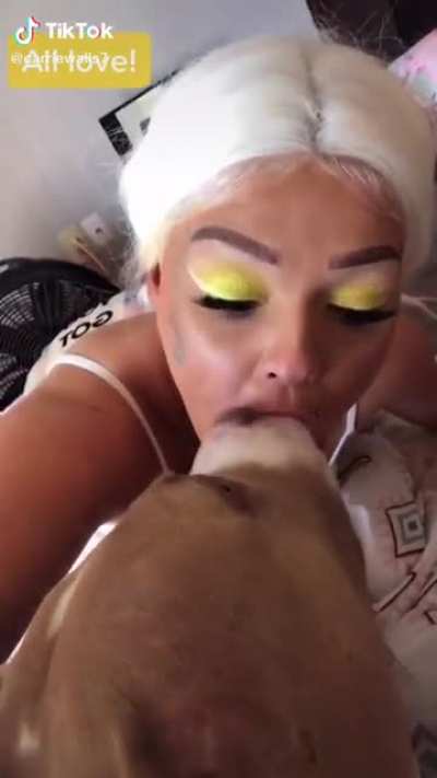 That’s some real puppy love 😳