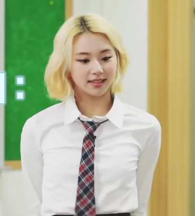 200918 - Pretty Chaeyoung