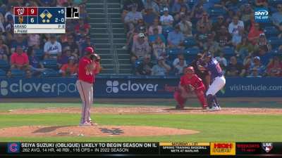 [Highlight] [Highlight] Mets fans are now incorrectly counting down the pitch clock to try and trick the opposing pitcher into thinking he has less time left than they actually do.