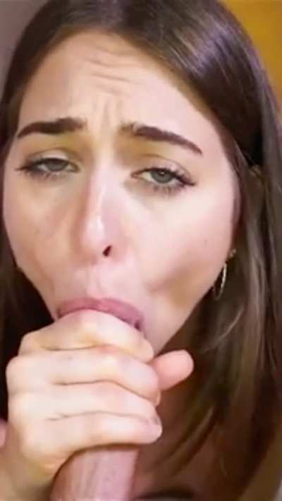 Riley Reid Making him Cum in POV
