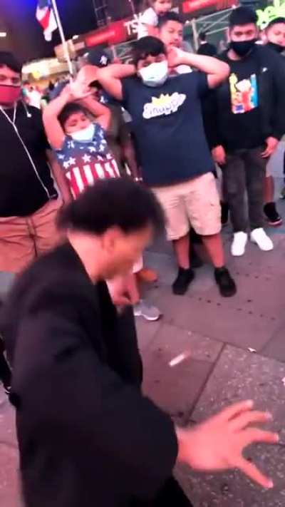 NYC street performers have superpowers