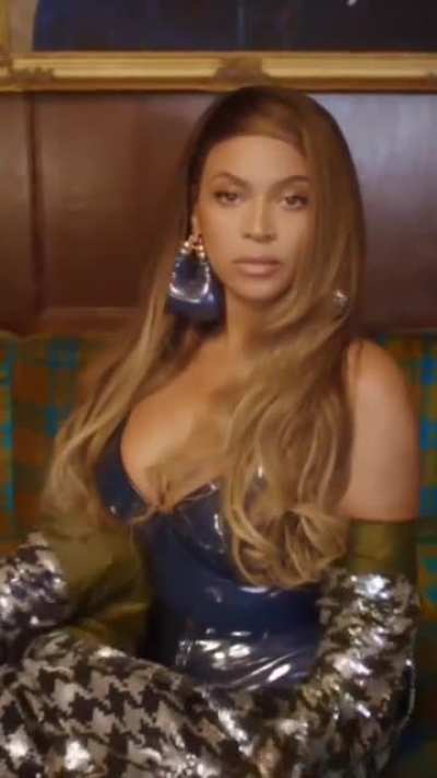 Such A MILF! 😍🤤😍🤤🍆<wbr>🍆🍆🥴🥴💦<wbr>💦💦