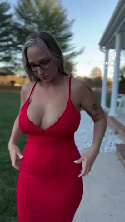 Nora Rose Jean (@omg<wbr>itsno<wbr>raros<wbr>e)