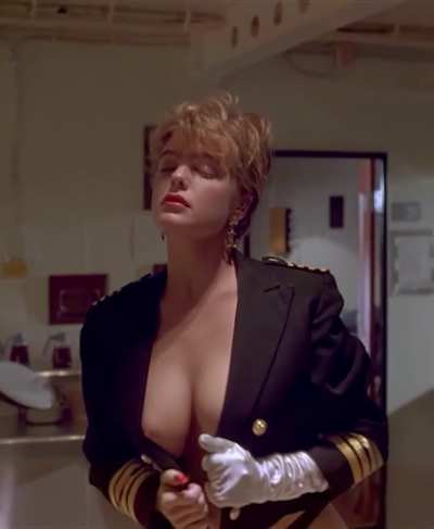 Erika Eleniak, looked so big when i was a kid,