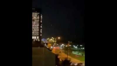 Rocket launch and interception caught on camera! (rocket fire from the Gaza strip onto Israel, 2021 - warning, LOUD)