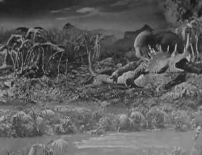 Final Lost World fun fact: it has the first onscreen depiction of a fight between a T. rex and a Ceratopsian, specifically Agathaumas.