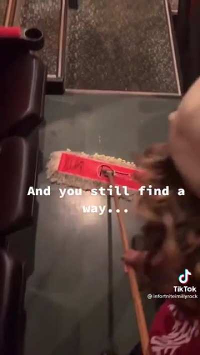 Cleaning the popcorn