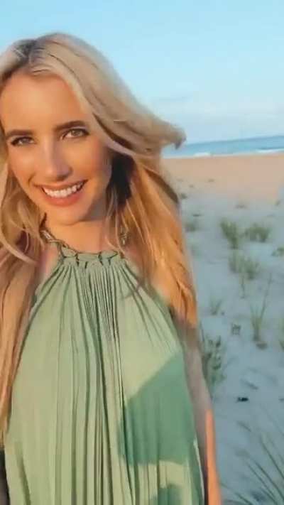 Emma Roberts 💚