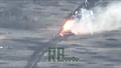 Ukrainian Abrams gets hit and cooks off.