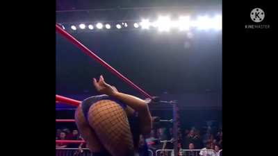 Kiera hogan ass jiggle compilation