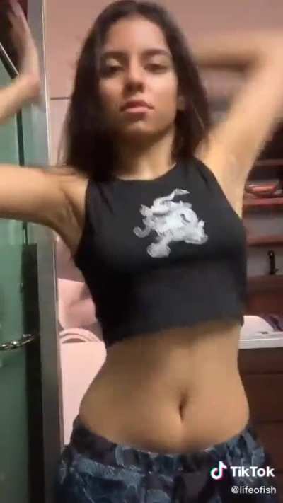 Isha jain belly dance in black top
