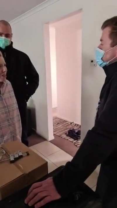 Арест за орган<wbr>изаци<wbr>ю проте<wbr>ста: женщина публи<wbr>чно (то бишь в интер<wbr>нете) опрот<wbr>естов<wbr>ала меры связа<wbr>нные с панде<wbr>мией.