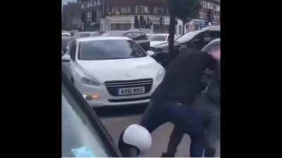 UK petrol shortage has people moving mad 🤦🏾‍♂️😂