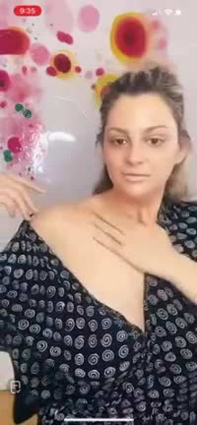 boobslip