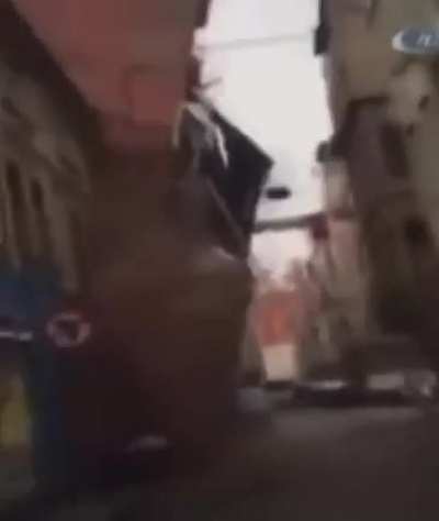 rare footage of u/spez sitting down