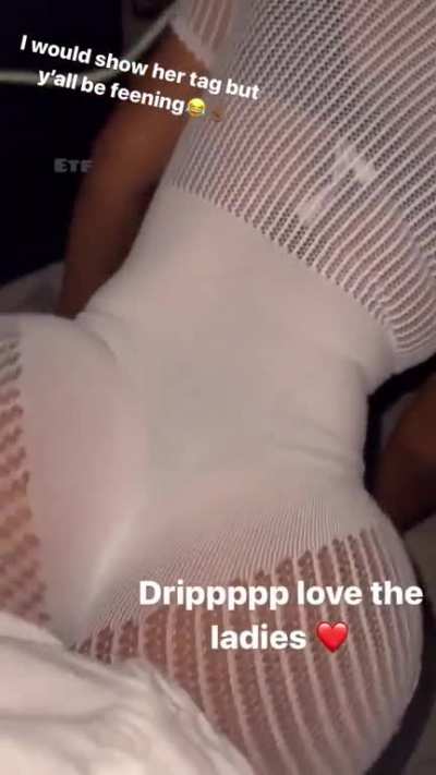 📸
