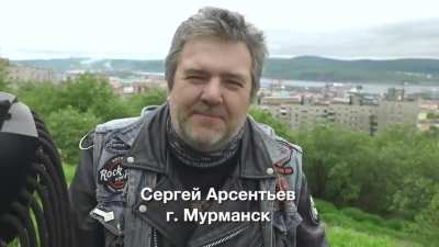 🇷🇺 вся Россия поёт извес<wbr>тную совет<wbr>скую песню 🇷🇺