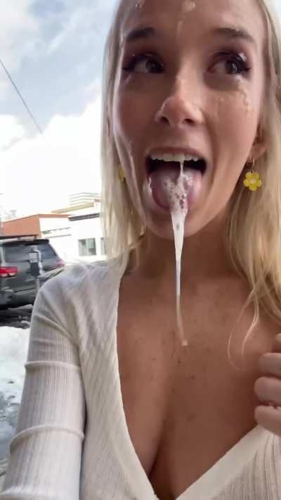 If you saw me walking by like this, what would you say?🤣