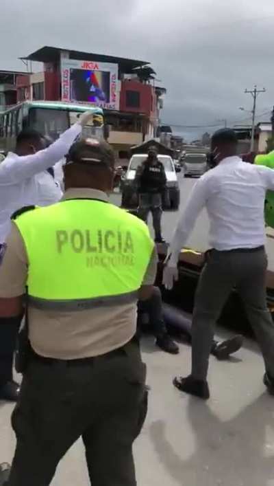 Increasing face mask use in Ecuador