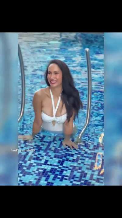 Ina Raymundo
