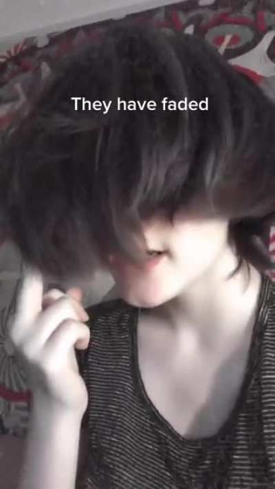 nice uhhhhh hair?