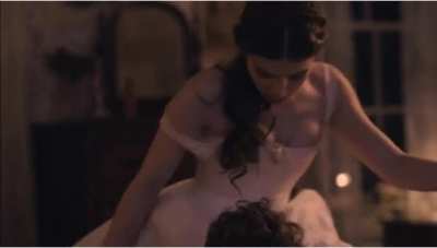 I want Hailee Steinfeld to straddle me
